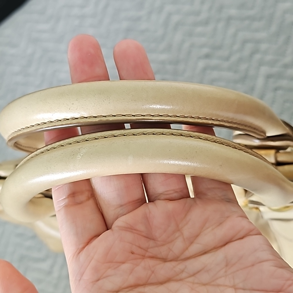 Miu Miu Vitello Lux Bauletto In Quarzo - image 6